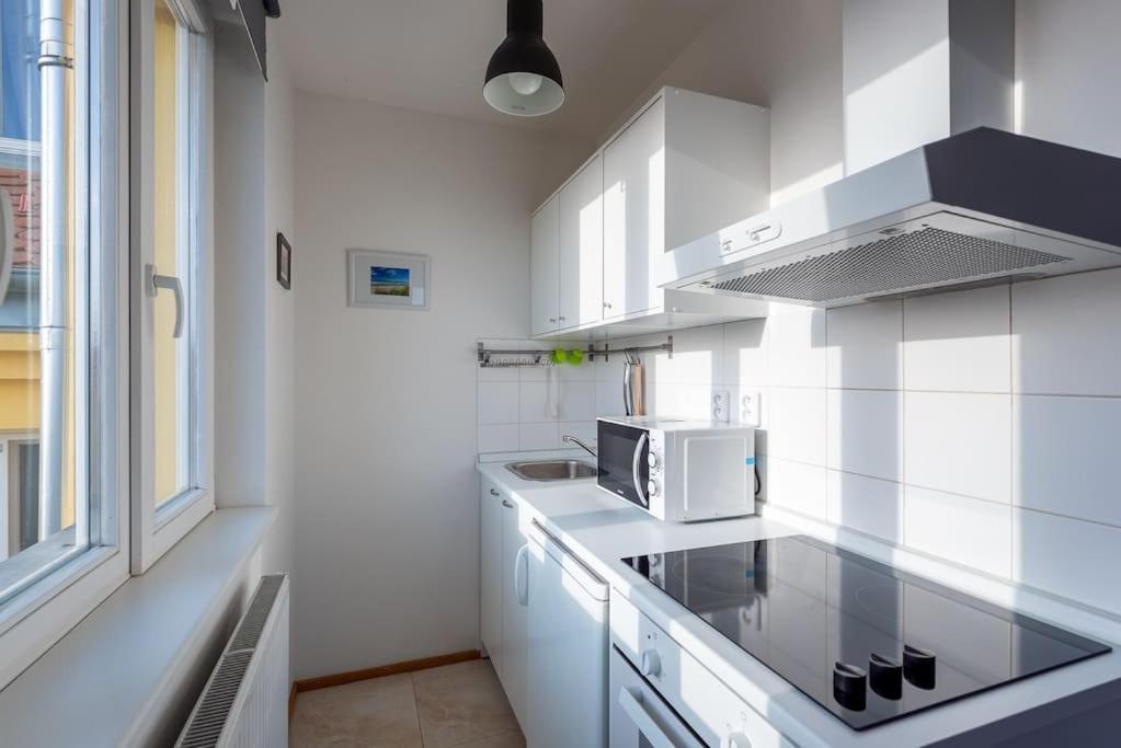 Sunny Safron Apartment Praag Buitenkant foto